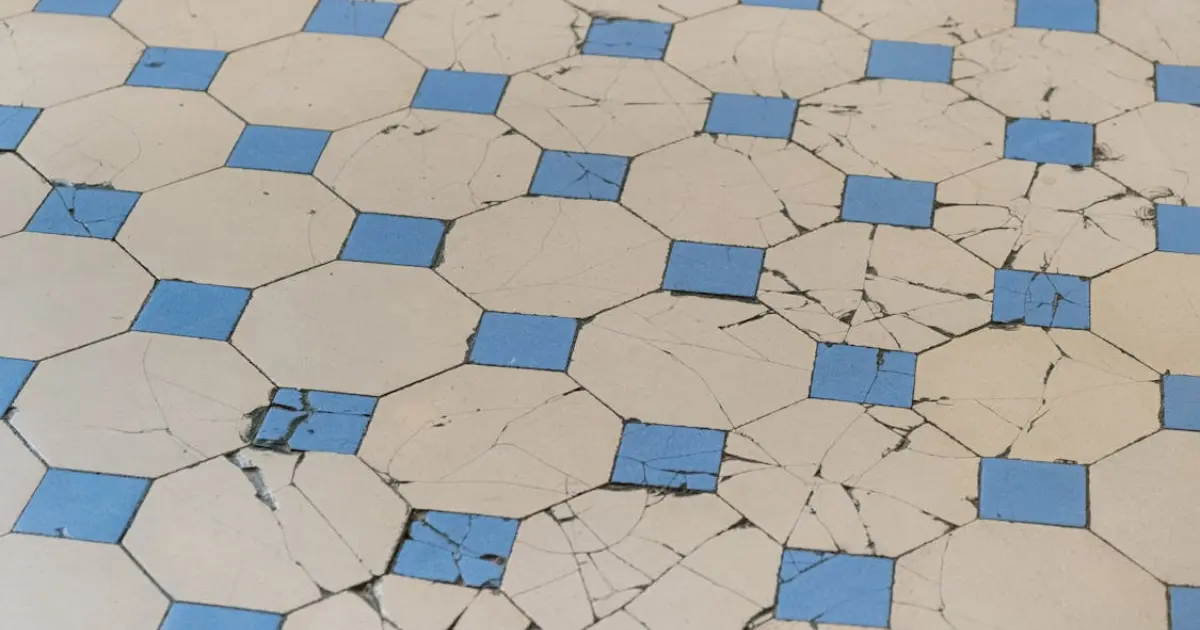 how to fix chipped tile